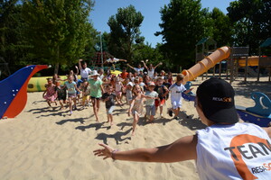 Club enfants du camping 5 étoiles le Vieux port dans les Landes