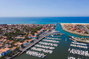 Port de plaisance de Capbreton en plein été