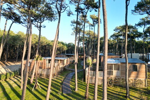 Chalets au camping 5 étoiles le vieux port dans les Landes 