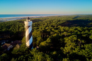 Phare de Contis Camping 5 étoiles le Vieux Port dans les Landes